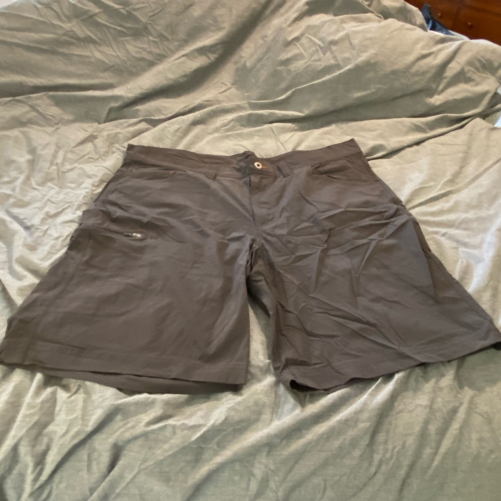 Men’s shorts